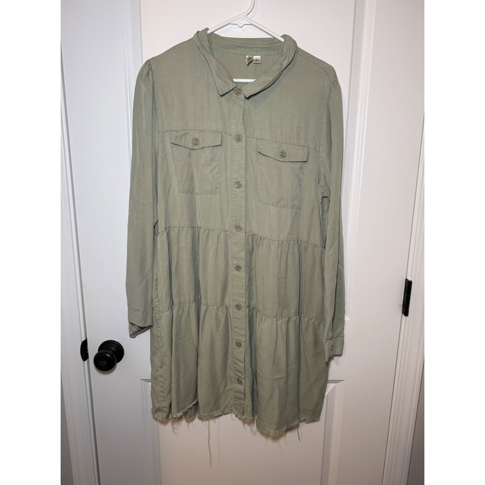 Versona Sage Green Lyocell Tiered Button Front Shirt‎ Dress Long Sleeve Large